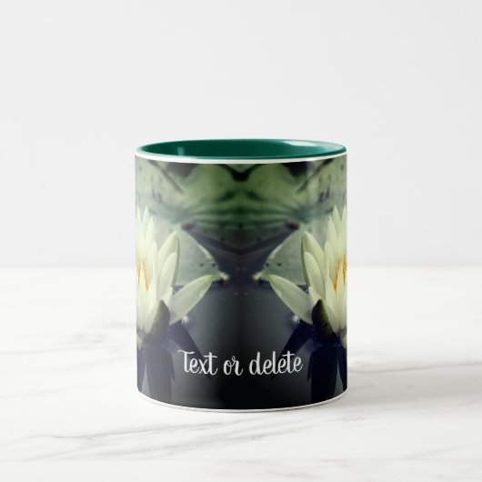 ホワイトウォーターリリレンスパーソナライズされたス ツートーンマグカップ (中央)