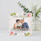 ホワイトウッドに咲く素朴なピンクの花たち - 結婚しました シーズンカード (スタンド正面)