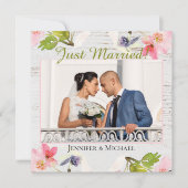 ホワイトウッドに咲く素朴なピンクの花たち - 結婚しました シーズンカード (正面)