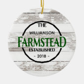 ホワイトウッドファームハウスファミリーネームクリスマス セラミックオーナメント (正面)