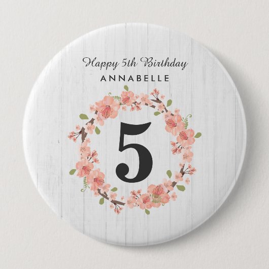 ホワイトウッド&ピーチフローラリースハッピーバースデー 缶バッジ (正面)