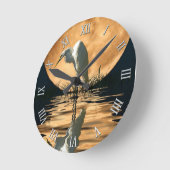 ホワイトエグレット&フルムーンワイルドライフシーン ラウンド壁時計 (傾斜)