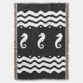 ホワイトオンブラックシーホース沿岸生活 スローブランケット (正面縦)