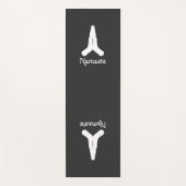 ホワイトオンブラックナマステムドラハンド ヨガマット (正面)