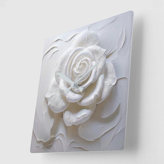 ホワイトオンホワイト – スカルプトバラ スクエア壁時計 (傾斜)