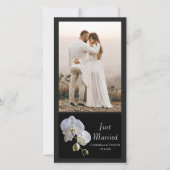 ホワイトオーキッドオンブラックたった今結婚しました結婚ズ 案内状 (正面)