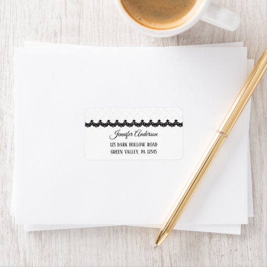 ホワイトカスタムウェディングのブラックレース ラベル (インサイチュ)