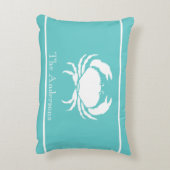 ホワイトカニ航海のとデザインブルーのティール(緑がかった色) アクセントクッション (裏面(縦))