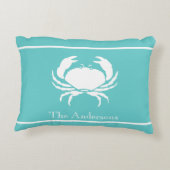 ホワイトカニ航海のとデザインブルーのティール(緑がかった色) アクセントクッション (裏面)