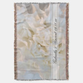 ホワイトカーネーション結婚フローラ形見 スローブランケット (正面縦)
