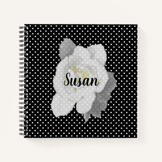 ホワイトガーデニアフラワーオン白黒水玉模様 ノートブック (正面)