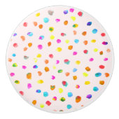 ホワイトキッズに虹のスポットカラフルアートデザイン セラミックノブ (正面)