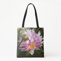 ホワイトキャベツバタフライオンピンクダリアフローラ