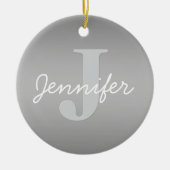 ホワイトキュロシアンドグレーモノグラム | 編集可能な色 セラミックオーナメント (正面)