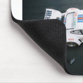 ホワイトクラシックレースカー マウスパッド (コーナー)