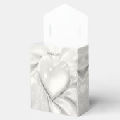 ホワイトクリエレガントームハート特典ボックス フェイバーボックス (オープン)