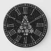 ホワイトクリスマスの木あなたの風化させた背景 ラージ壁時計 (正面)