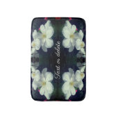 ホワイトクレマティスフラワーペアパーソナライズされた抽象芸術 バスマット (正面縦)