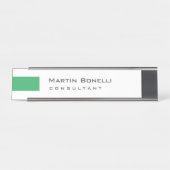 ホワイトグモダンリーンのコンサルタシンプルント デスクネームプレート (正面)