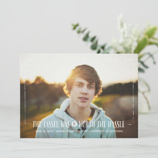 ホワイトグラードでのハッスルの価値があるタッセル発表 招待状 (スタンド正面)