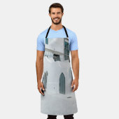 ホワイトコンクリートハウス エプロン (着用した状態)