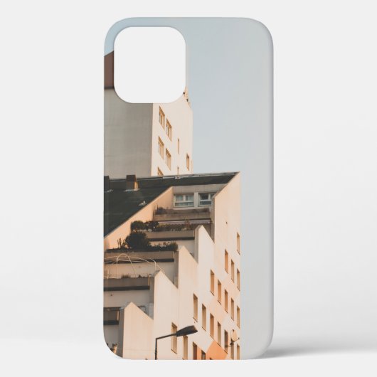 ホワイトコンクリート建物 Case-Mate iPhoneケース (裏面)
