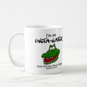 ホワイトコーヒーカップと通りチームロゴ コーヒーマグカップ (左)