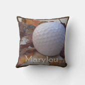 – ホワイトゴパーソナライズされたルフボール紅葉の名前 クッション (裏面)