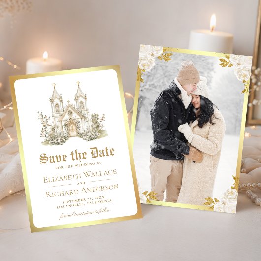 ホワイトゴールドのカトリック教会の結婚式の写真 セーブザデート
