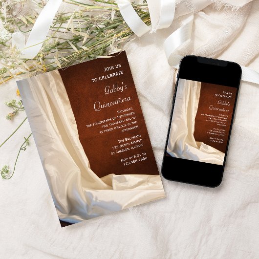 ホワイトサテンオンブラウンキンセニェラパーティの招待状 招待状