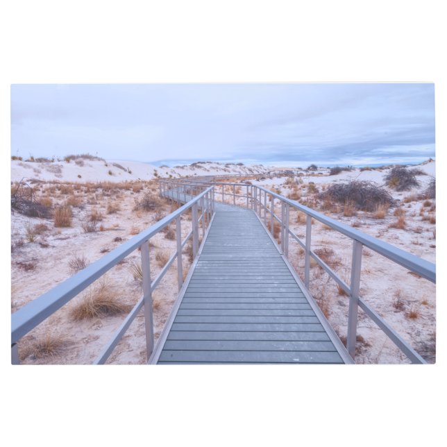 ホワイトサンズ国立公園を歩く メタルプリント (正面)