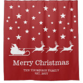 ホワイトサンタライとメリークリスマス文字オンレッド シャワーカーテン (正面)