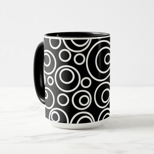 ホワイトサークルデザインオンブラック マグカップ (正面左)