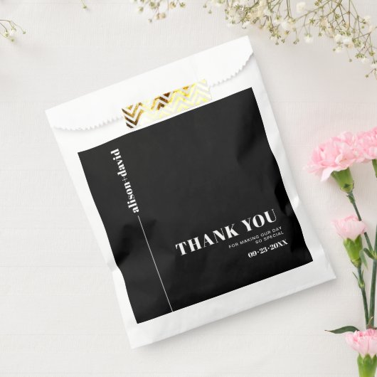 ホワイトシックタイポグラフィミニマリストサンキュー結婚ズ フェイバーバッグ (封をした状態)