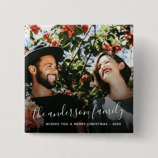 ホワイトスクリプトファミリー名クリスマスホリデー写真 缶バッジ (正面)