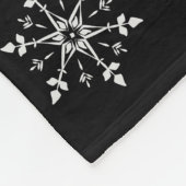 ホワイトスノーフレークシルバーグリーンリボンクリスマスツリー フリースブランケット (角)