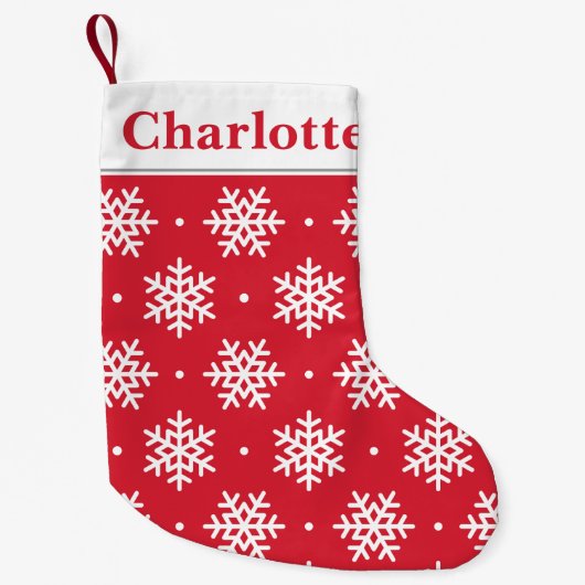 ホワイトスノーフレークパターンとモノグラムレッドホリデー スモールクリスマスストッキング (正面)