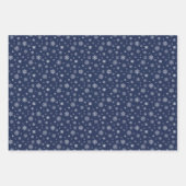 ホワイトスノーフレークパターンクリスマスホリデー ラッピングペーパーシート (正面3)