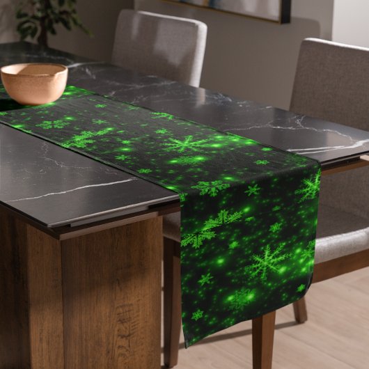 ホワイトスノーフレーク深いグリーンバックグラッドテーブルランナー ロングテーブルランナー
