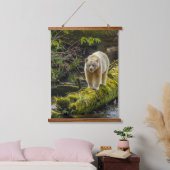 ホワイトスピリットベア |ブリティッシュコロンビア（カナダ） 吊り下げ型タペストリー (寝室)