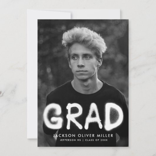 ホワイトスプレー絵を描タイポグラフィ写真卒業 案内状 (正面)