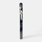 ホワイトタイガー肖像画 iPhone 16ケース (左側面)