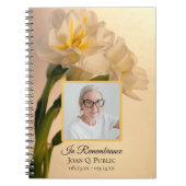 ホワイトダブルダッフォディル葬儀記念ゲストブック ノートブック (正面)