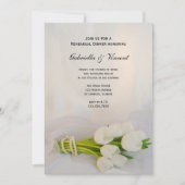 ホワイトチューリップブーケ結婚のリハーサルディナー 招待状 (正面)