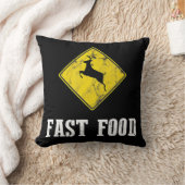 ホワイトテールバックおもしろい鹿狩りシーズンファーストフードH クッション (ブランケット)