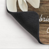 ホワイトデイジーとバーンウッドカントリーウェディング マウスパッド (コーナー)