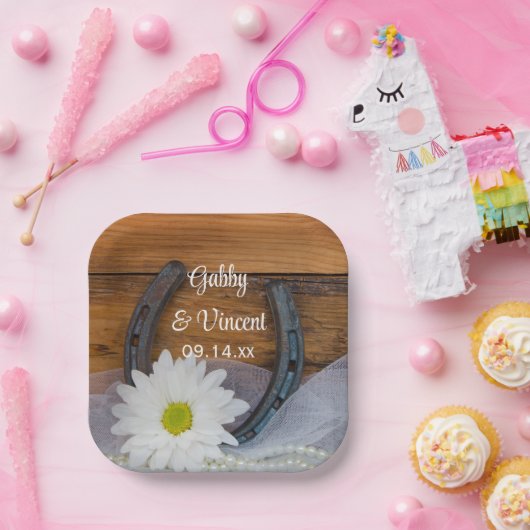 ホワイトデイジーと馬蹄地方ウェスタン結婚ズ ペーパープレート (パーティー)