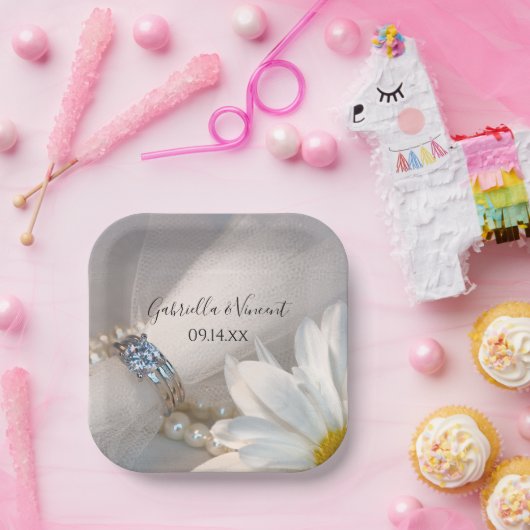 ホワイトデイジーエレガンス結婚ズ ペーパープレート (パーティー)