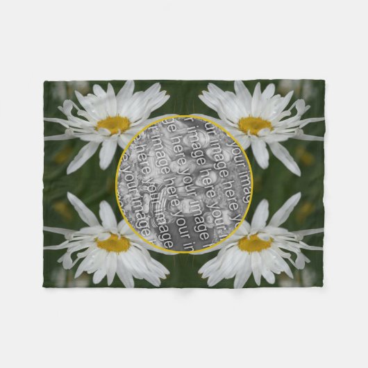 ホワイトデイジーフラワーフレーム自分の写真を追加 フリースブランケット (正面(横))