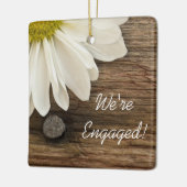 ホワイトデイジー&バーンウッドカントリー婚約 セラミックオーナメント (左)